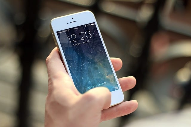 Image result for [STUDY] THE SEPARATION ANXIETY OF IPHONE USERS